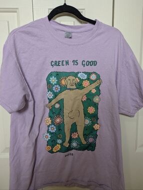 🦋5/25$ Gildan Lavender Cotton Crewneck Tee Green Is Good
